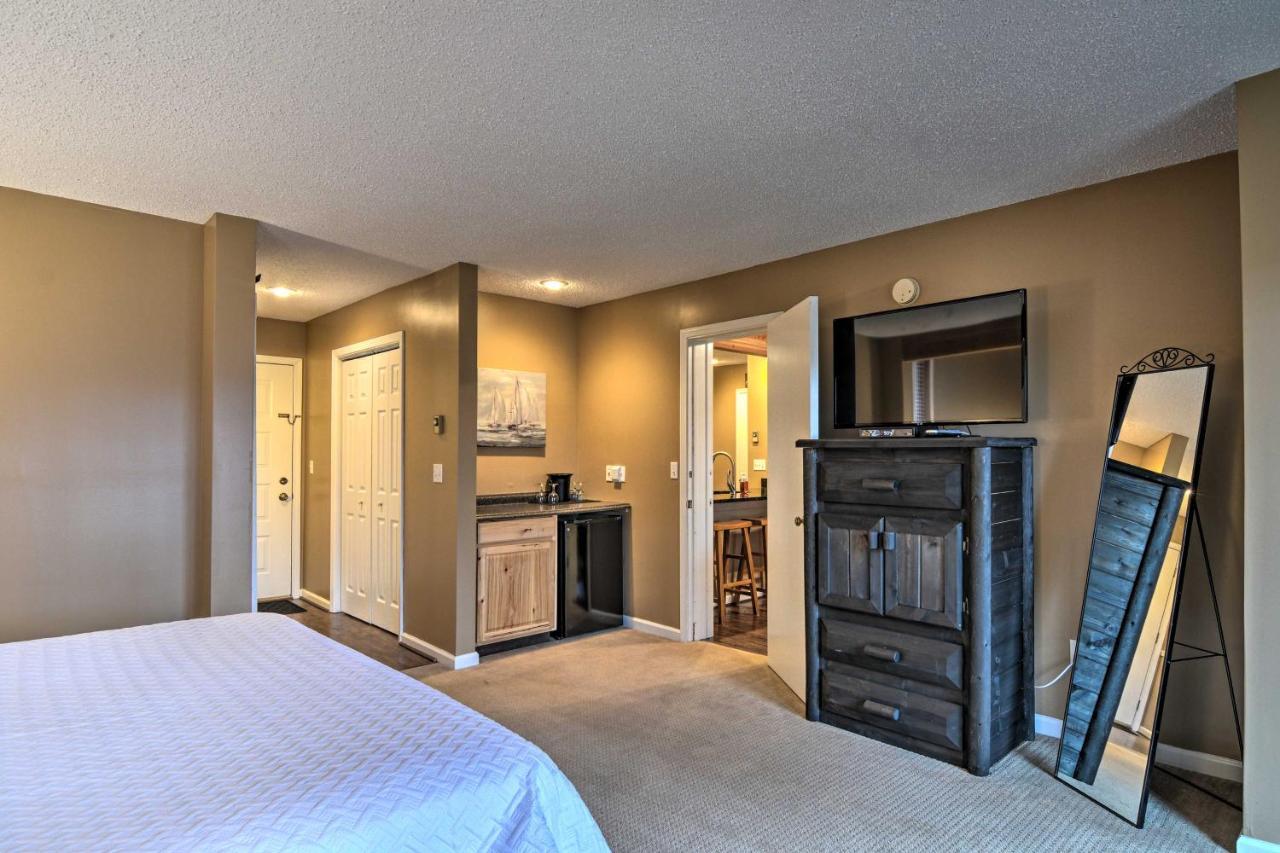 Cozy Bellaire Condo With Balcony - 3 Mi To Skiing! Екстер'єр фото