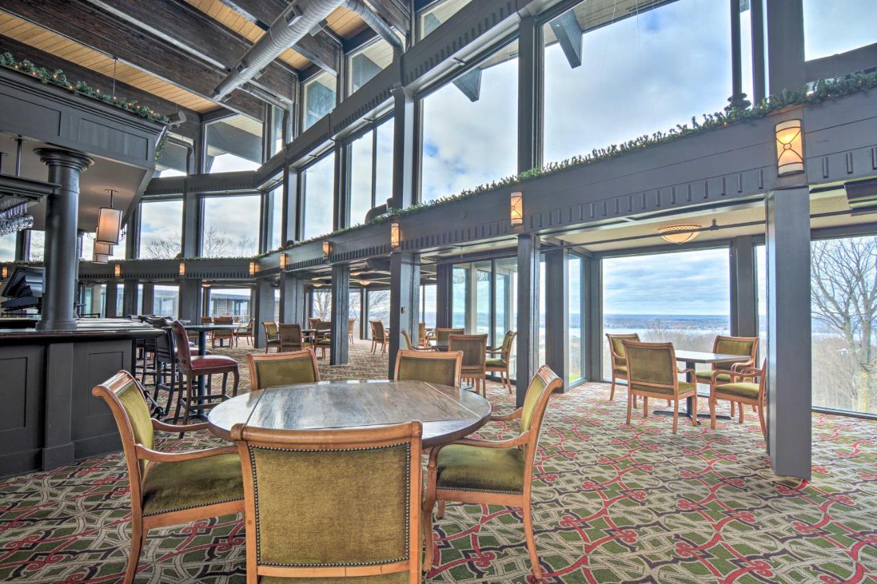 Cozy Bellaire Condo With Balcony - 3 Mi To Skiing! Екстер'єр фото